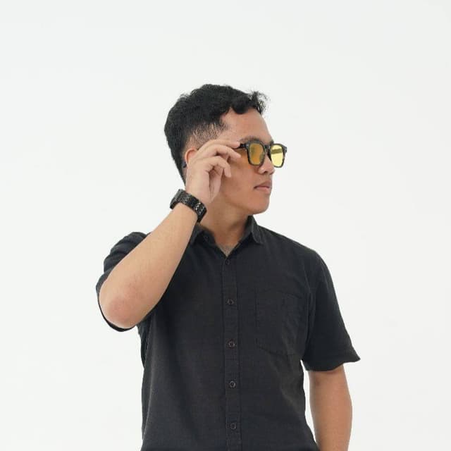 Portfolio owner's photograph